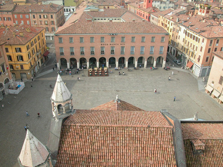 Modena Piazza from above