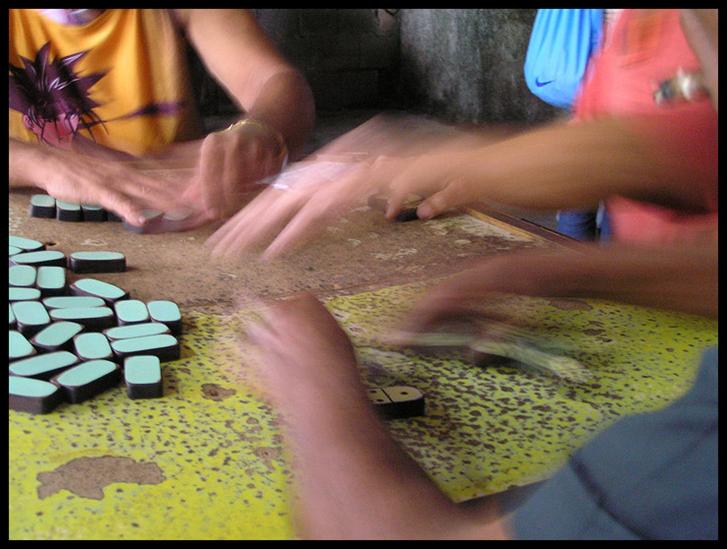 Dominos